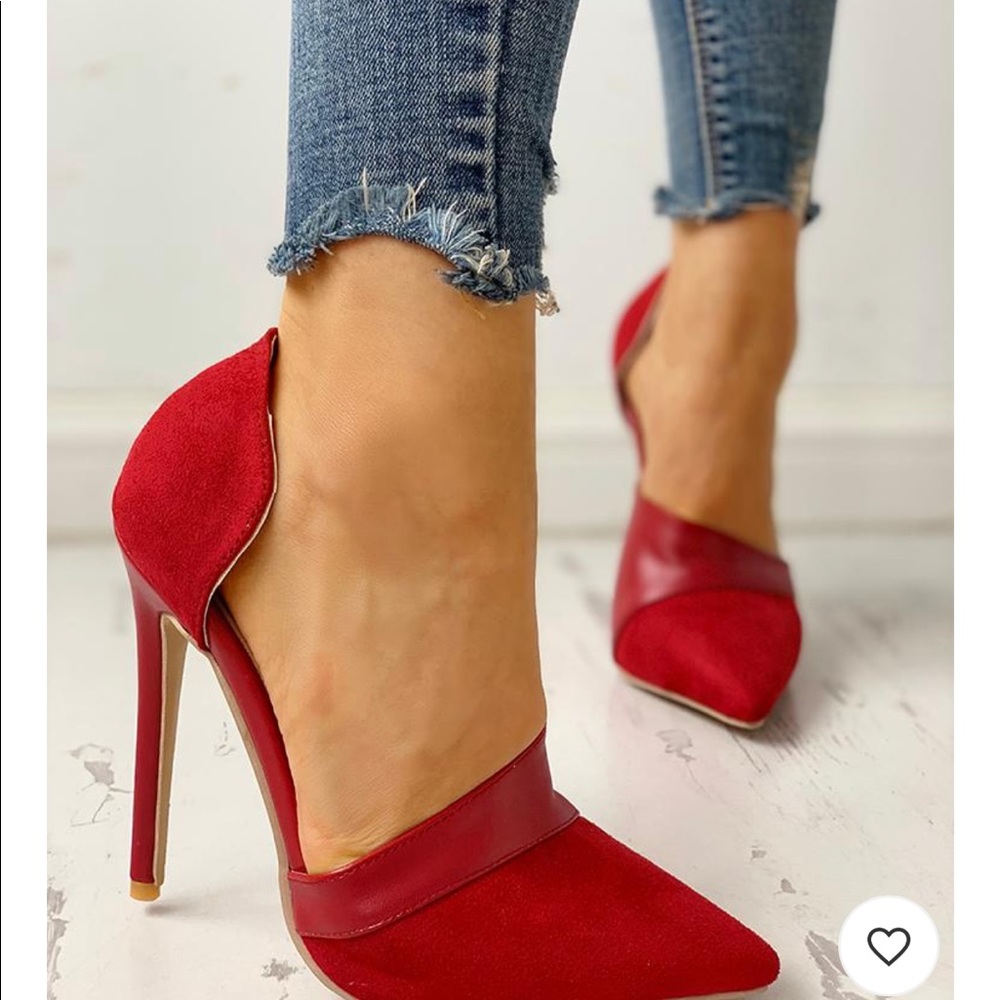 Red Heels - Picture 2 of 2